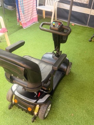 Scooter electrico  con movilidad reducida