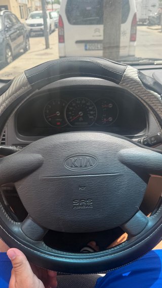 KIA Carnival 2003