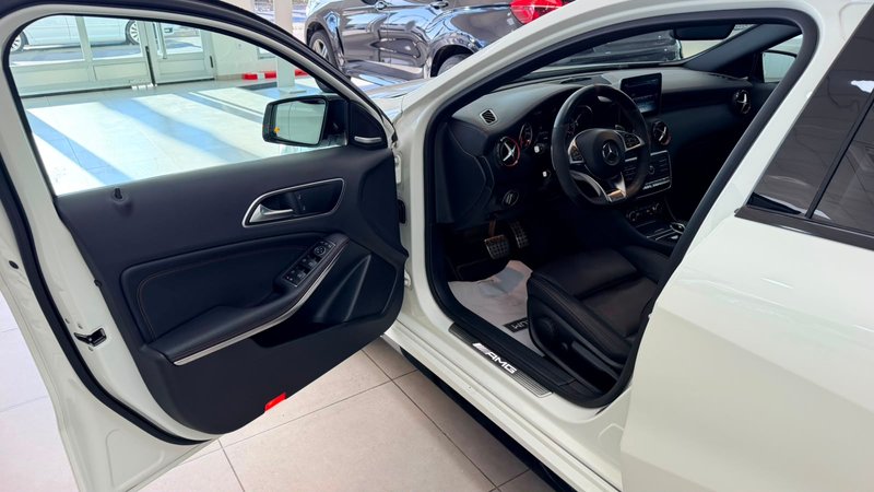Mercedes-Benz Clase A A 45 AMG 4 Matic 2018, foto 15