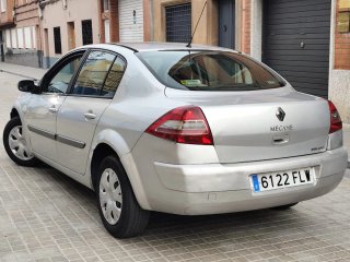 Renault Megane 1.5DCI 105cv 1 año de garantia!!