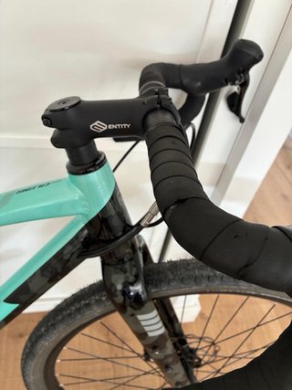 Bicicleta Gravel Mint/Negra