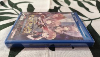 PS Vita Monster Monpiece Giapponese Nuovo