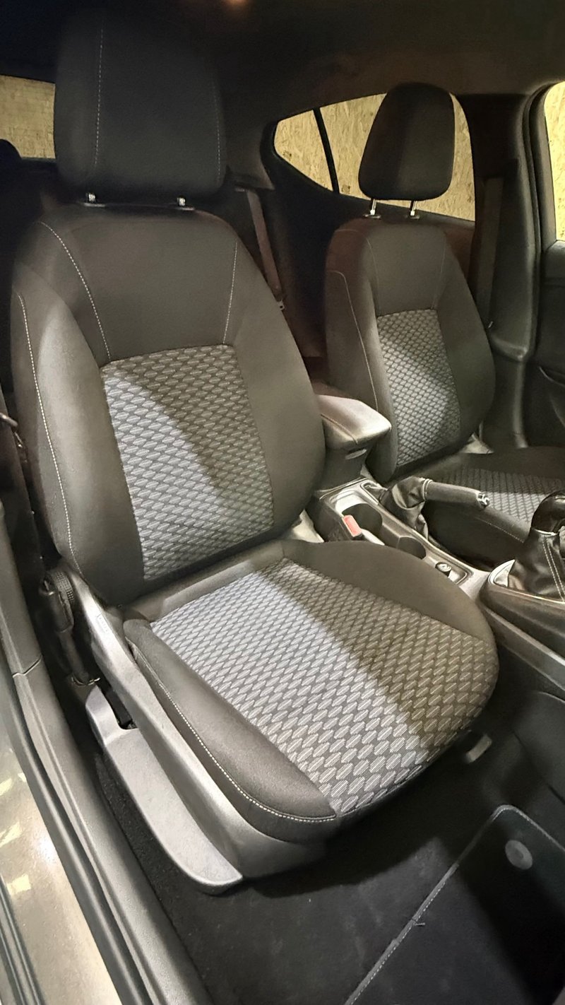Opel Astra 1.6 CDTI Excellence 2016, foto 7