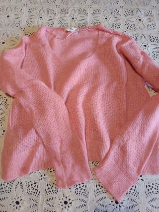 Jersey Mango cuello pico rosa