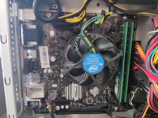 Mini PC Core i3 8100 DDR4
