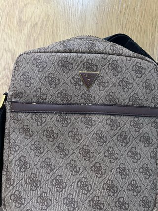 Bandolera Guess Beige y Marrón