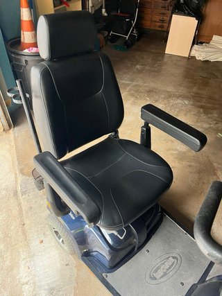 Silla de movilidad reducida Invacare mod. Leo