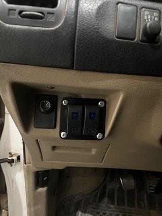 Nissan Terrano II 2003