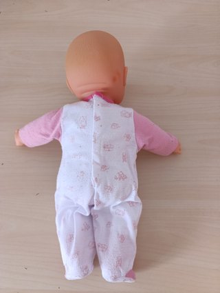 Muñeca NENUCO Duerme Conmigo 35 cm aprox.