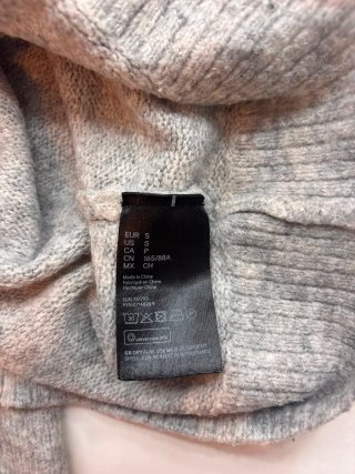 Jersey H&M de puntogris / Muy buen estado / TallaS