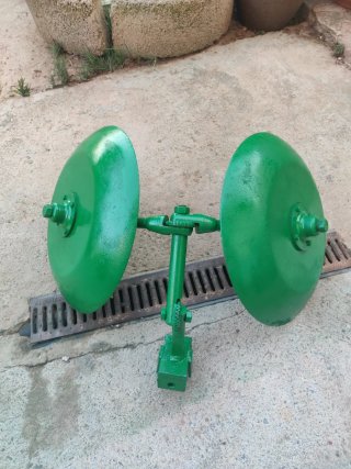 Acaballonadora de discos para motocultor o tractor