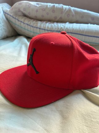 Gorra Jordan Roja