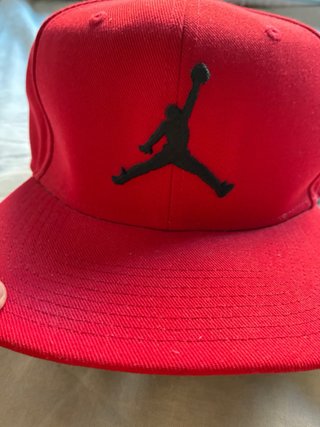 Gorra Jordan Roja