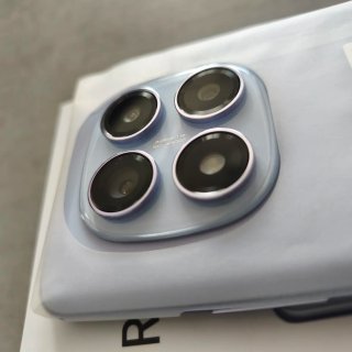 Xiaomi Redmi Note 14 Pro