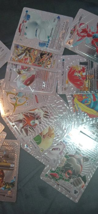 20 Cromos Pokémon Plateados