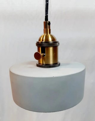 Lámpara industrial cemento