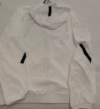 Chaqueta Adidas Blanca y Negra con Capucha