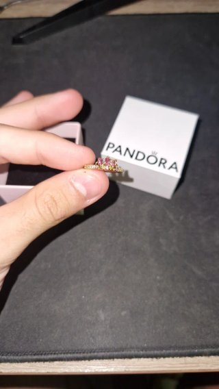 Anillo Pandora Tiara Princesa Rosa y Dorado