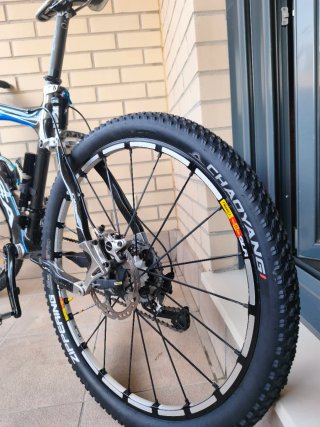 ORBEA OIZ CARBONO FOX – IMPECABLE