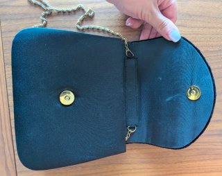 Bolso negro para boda, ocasión especial
