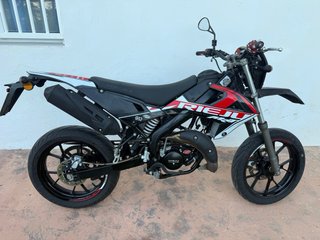 Ciclomotor Rieju MRT 50 Supermotard