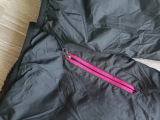 Chaqueta The North Face Negra y fucsia