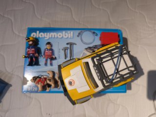 Playmobil Action Vehículo y Figuras