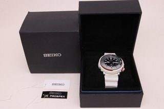 Seiko Prospex SNE545P1 Solar Diver's 200m