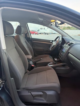 VOLKSWAGEN GOLF 2.0 TDI 140 CV DSG AUTOMATICO
