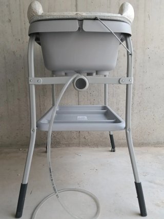 Bañera bebé Chicco gris con cambiador