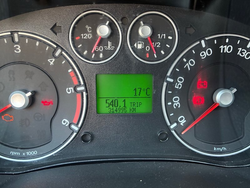 Ford Fiesta 2008 - foto 1