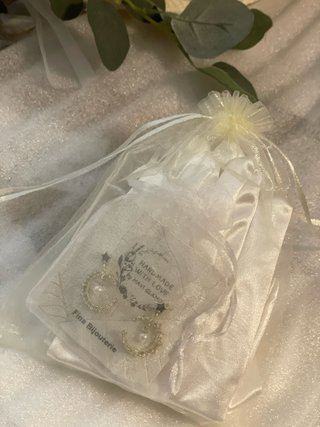 Guantes y Pendientes Novia Blancos y Dorados