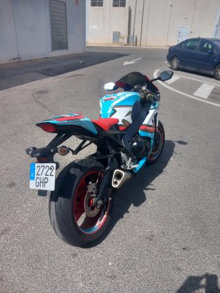 Honda CBR 1000RR Sportbike