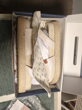 Sandalias POPA Beige/Blanco tipo menorquina NUEVAS