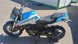 Voge 125R Naked Azul/Blanca