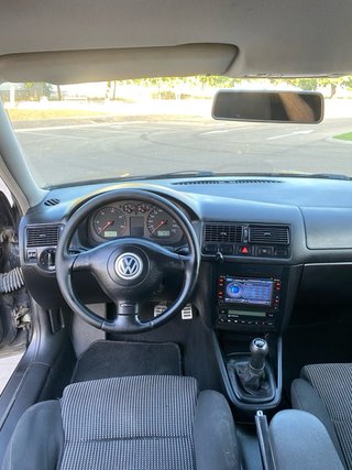 Volkswagen Golf 1.9 tdi