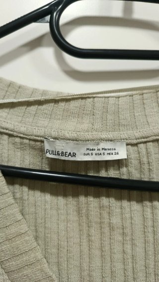 Chaleco punto Pull&Bear beige Talla M