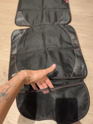 Protector asiento coche negro