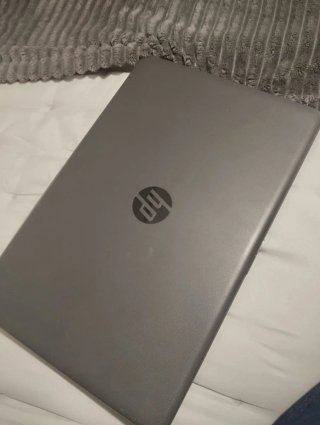 Portátil HP 250 G7 Negro