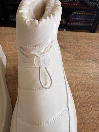 Botines de invierno blancos talla 38