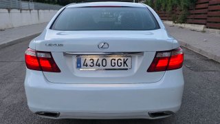 Lexus LS 2008