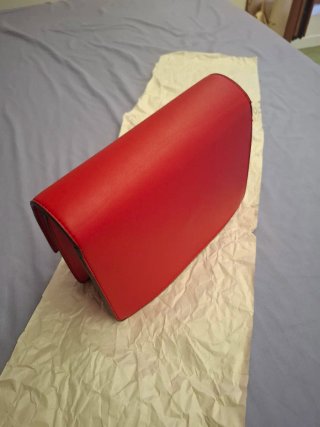 Borsa rossa con tracolla