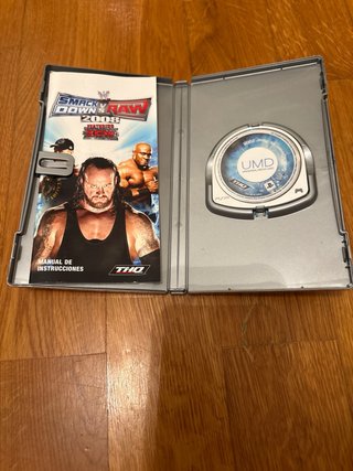 Consola PSP Negra + 3 Juegos + Cargador