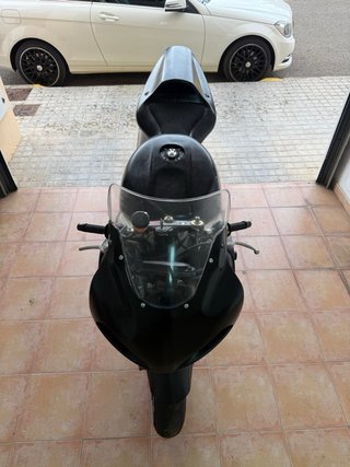 Suzuki GSXR 600 Sportbike Negra/Plata