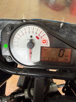 Suzuki GSXR 600 Sportbike Negra/Plata