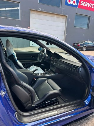 BMW E92 335i Pack M3 GTS