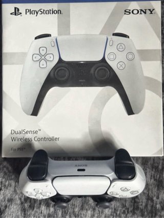 Mando PS5 blanco con caja y cable