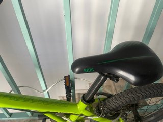 Se vende bicicleta Monty modelo 104 de color verde
