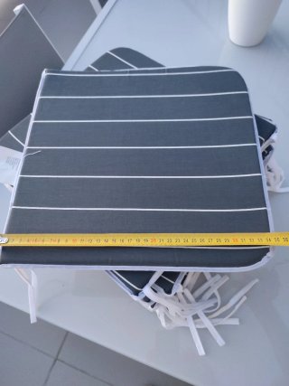 Set di 8 cuscini per sedie da terrazza a righe