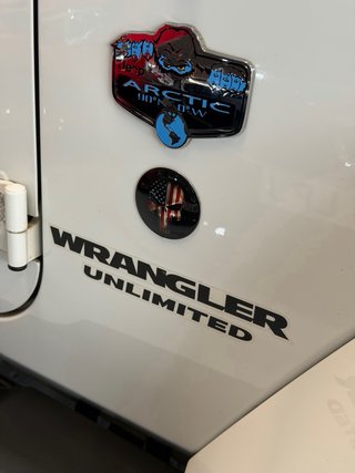 Jeep Wrangler Unlimited “Artic”
